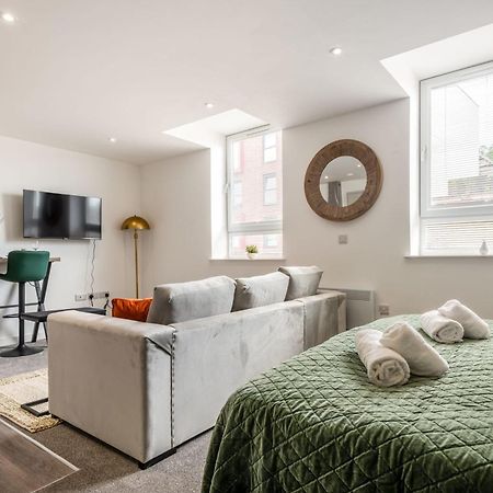 Contemporary 1 Bed Central Rotherham Studio Kültér fotó